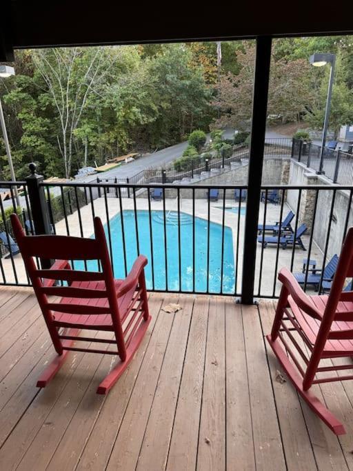 Relax At Forge Chalet Tranquil Retreat Near Attractions Pigeon Forge Exterior foto