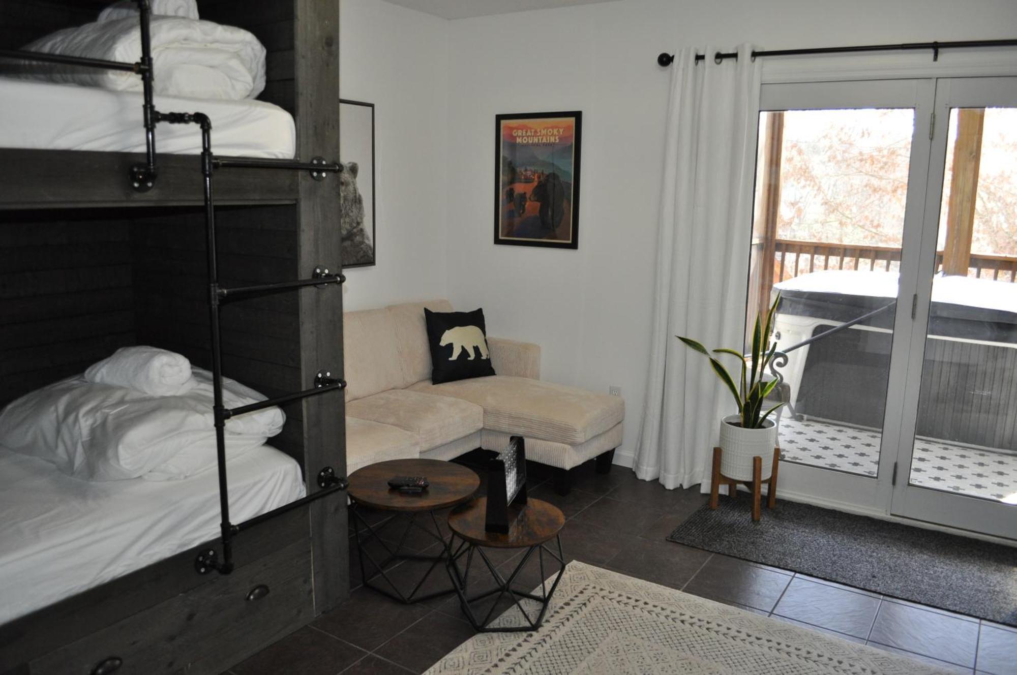 Relax At Forge Chalet Tranquil Retreat Near Attractions Pigeon Forge Exterior foto